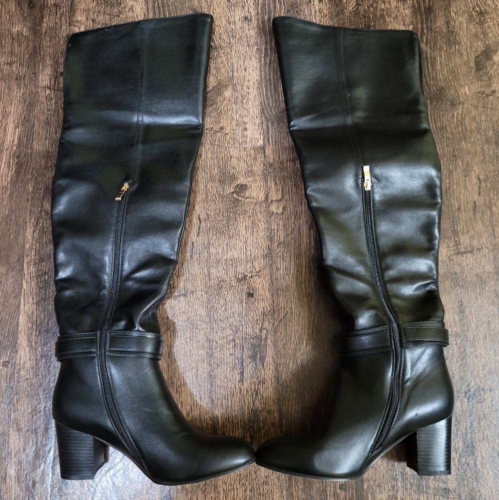 NWT Main & Monroe Black Western Style/Zipper (Size 9M) 3 Inch Heeled Boots